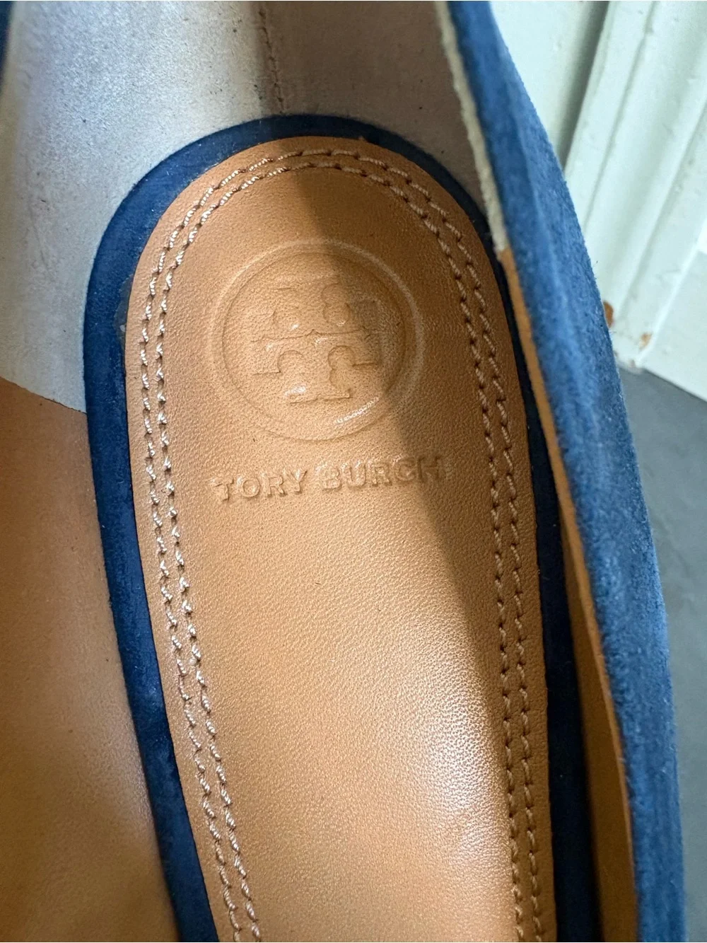 NWT Tory Burch Classic Pointed-Toe Suede Pumps in Navy Blue